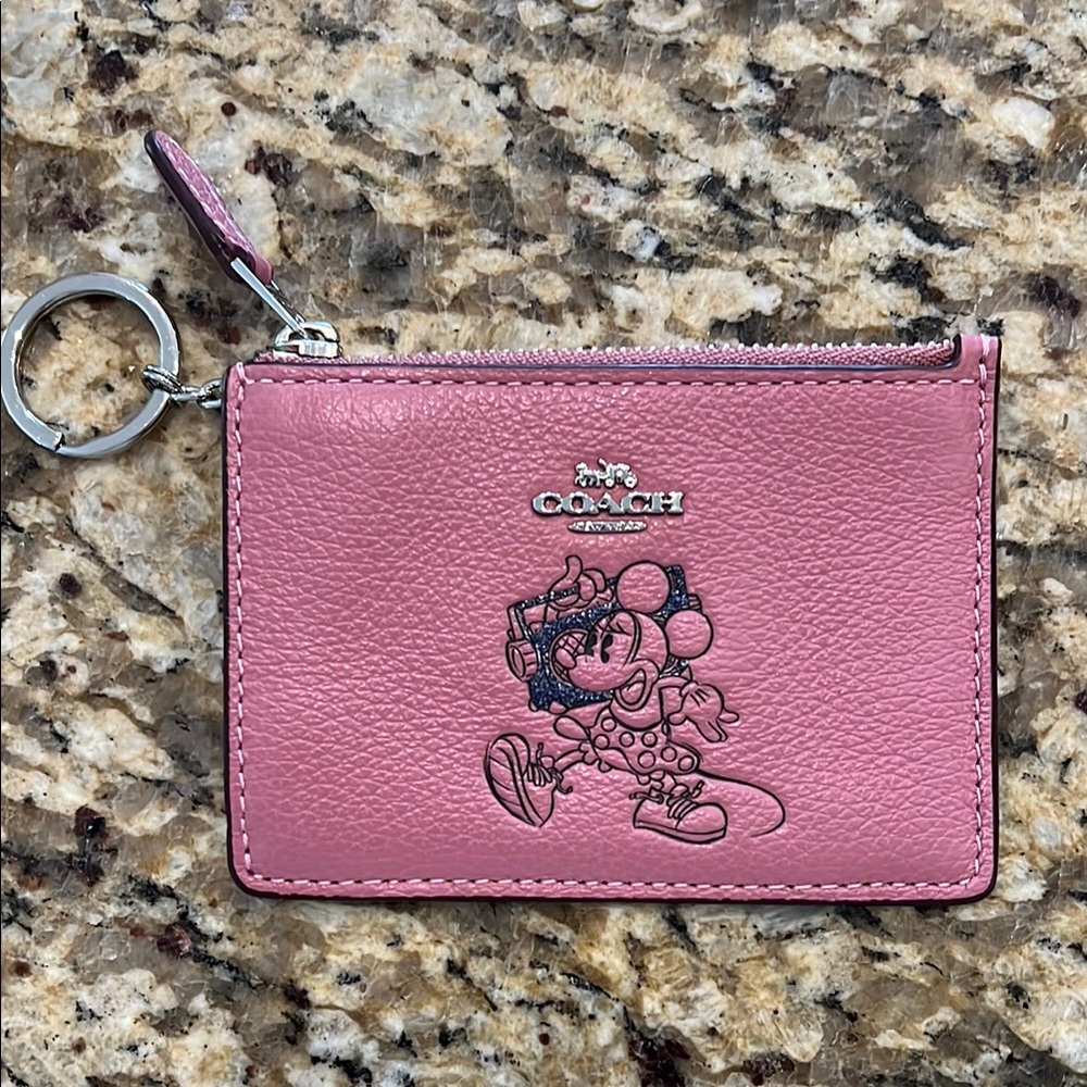 Coach x Disney Minnie Mouse Pink Leather Card Case Keychain – Like New